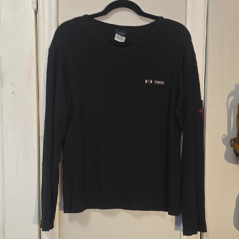 M Tommy Hilfiger Jeans Long Sleeve Ribbed Shirt with High V Neck